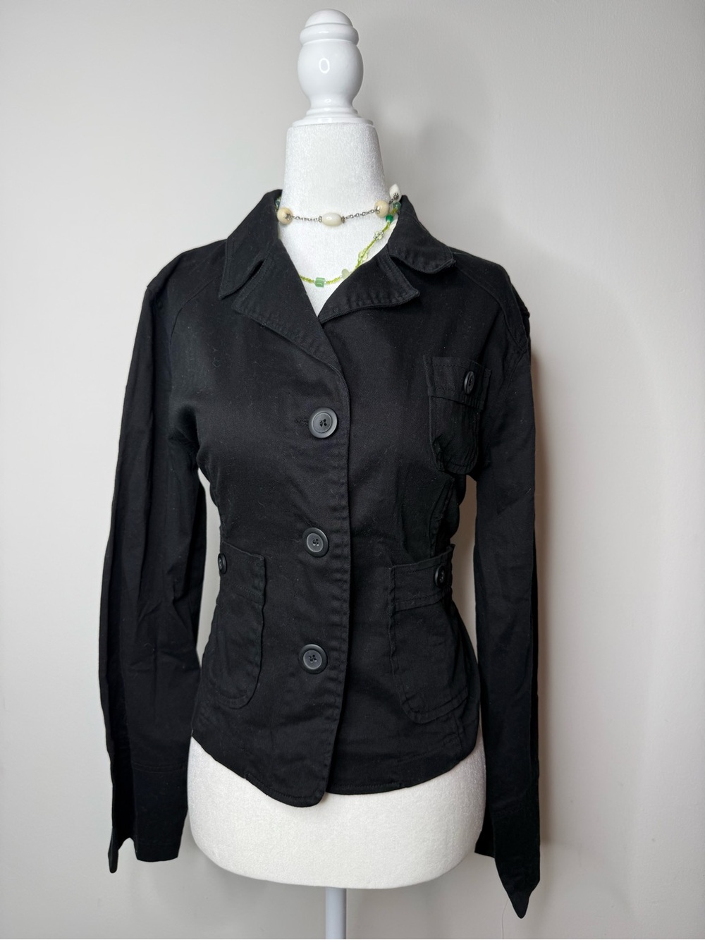 Women’s Black Button-Front Casual Blazer Jacket